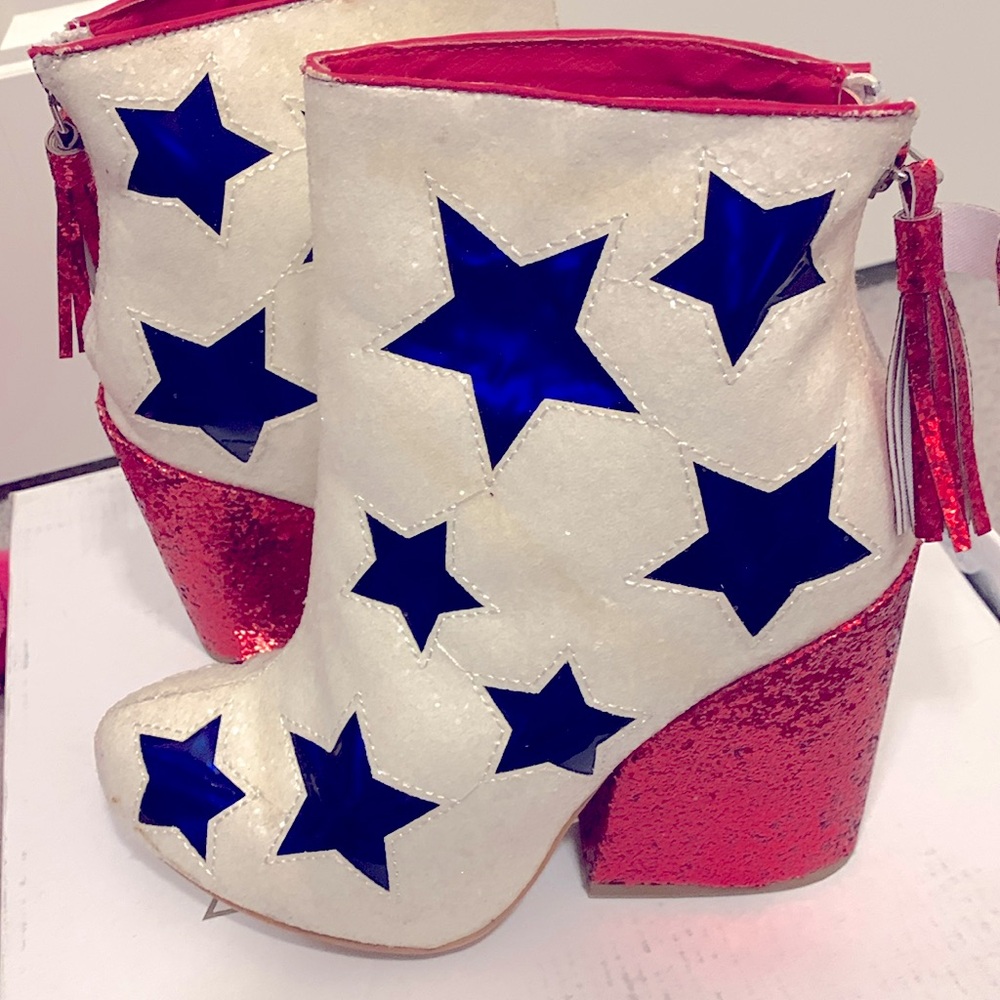 YRU JEM Booties